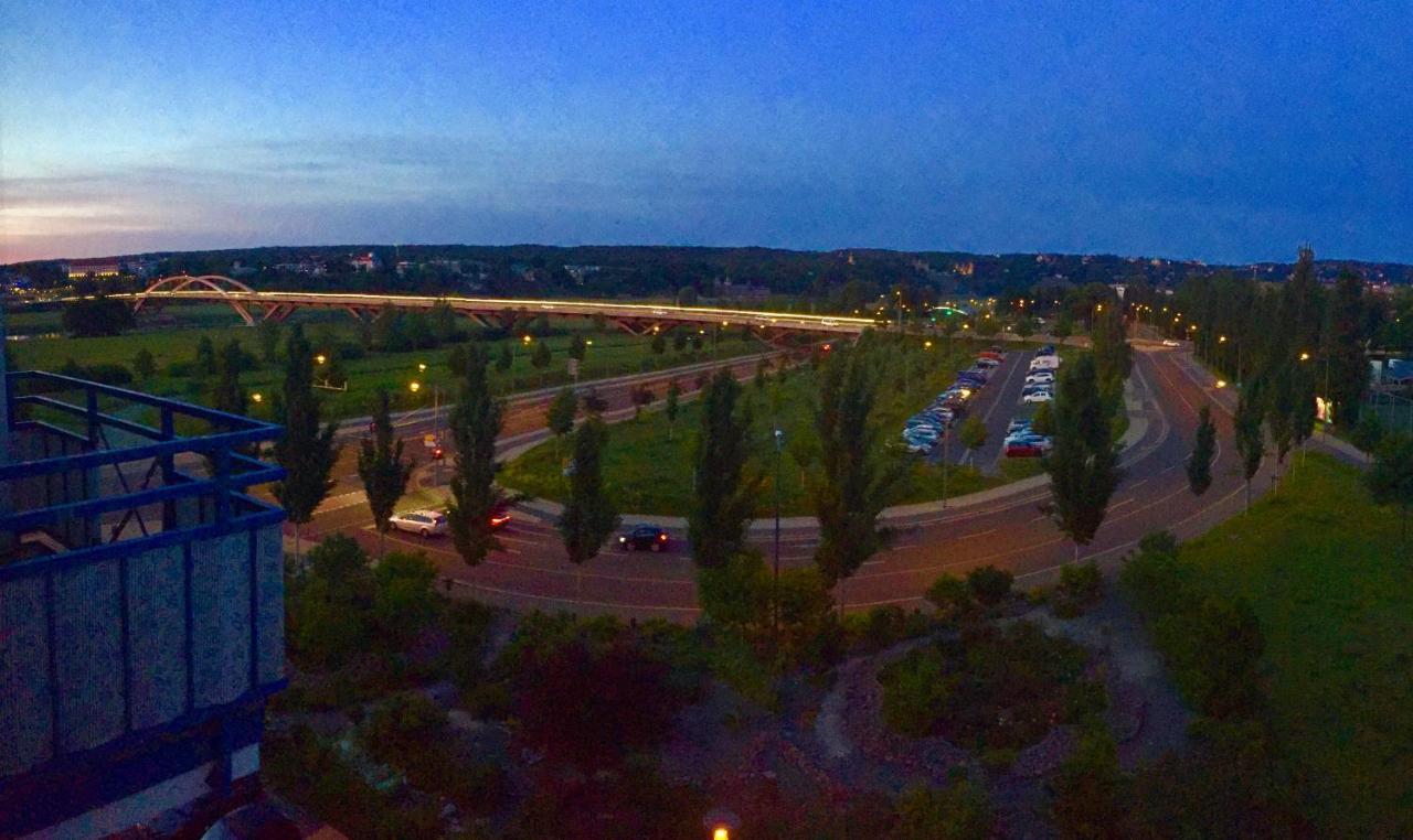 Panoramablick Auf Elbe Und Schlosser Dresden Exterior foto